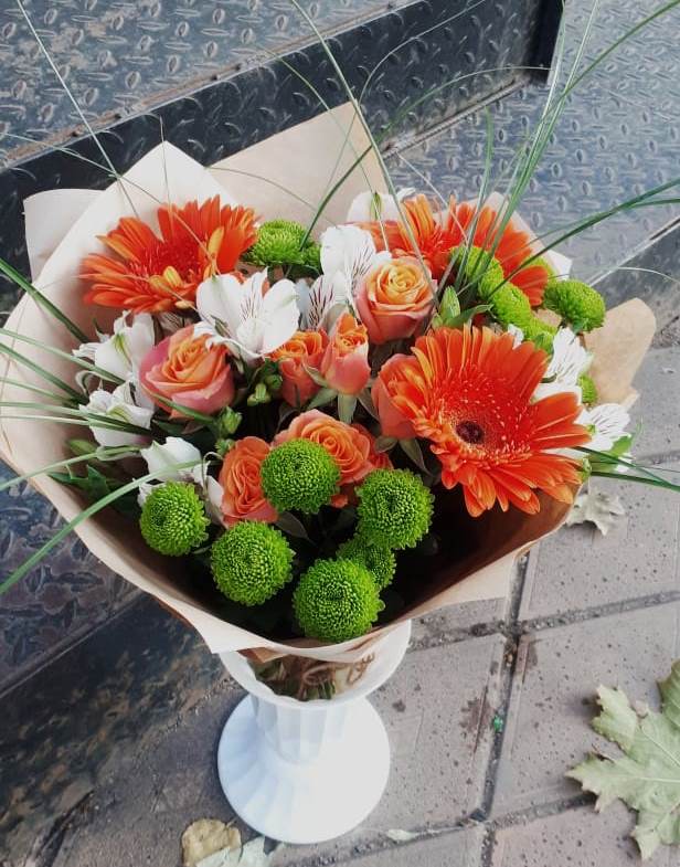Букет цветов из: Герберы, Хризантемы, Альстромерии и Розы в Стрижах
