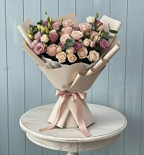 Букет цветов из:  Розы и Лизиантусы #REPLACE_PRED# Стрижах