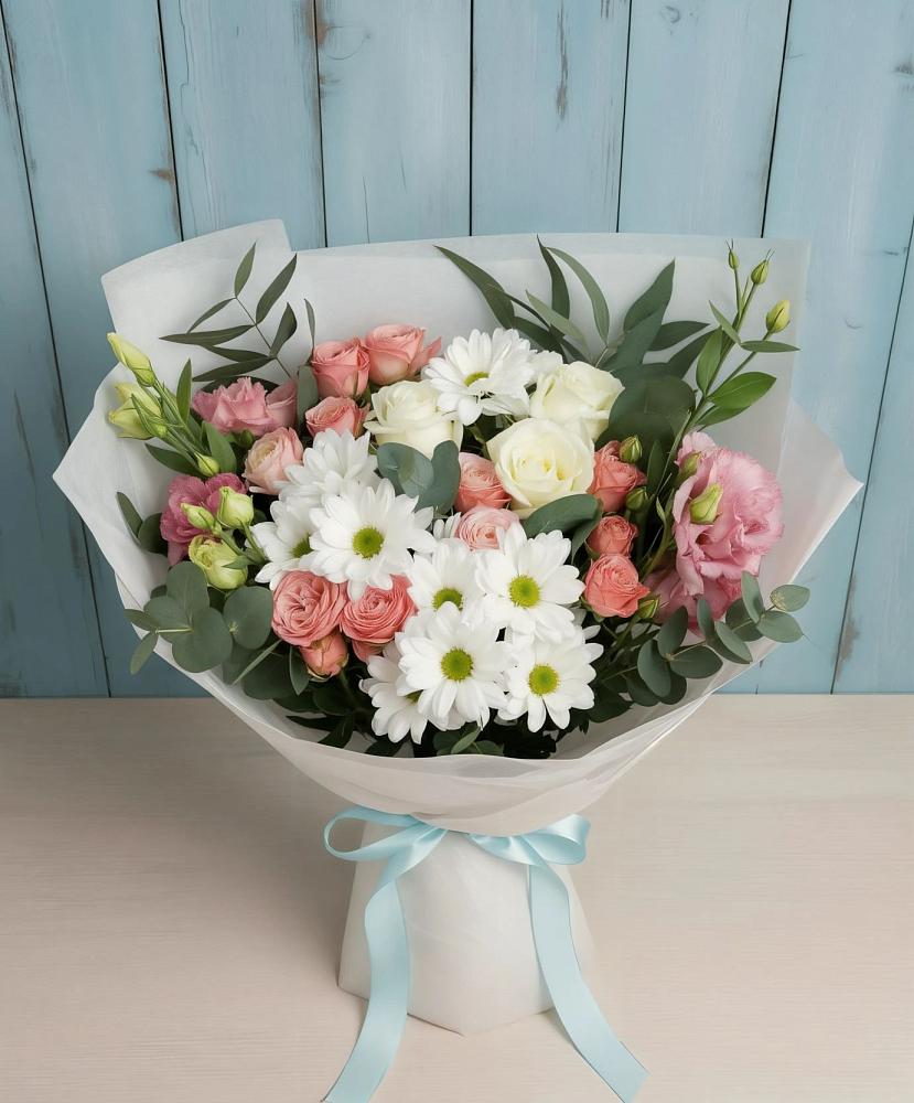 Букет цветов из: Розы, Лизиантусы и Хризантемы в Стрижах