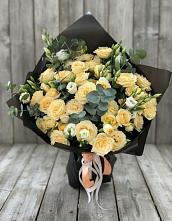 Букет цветов из:  Розы и Лизиантусы #REPLACE_PRED# Стрижах