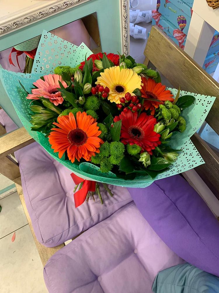 Букет цветов из: Герберы, Хризантемы и Альстромерии в Стрижах