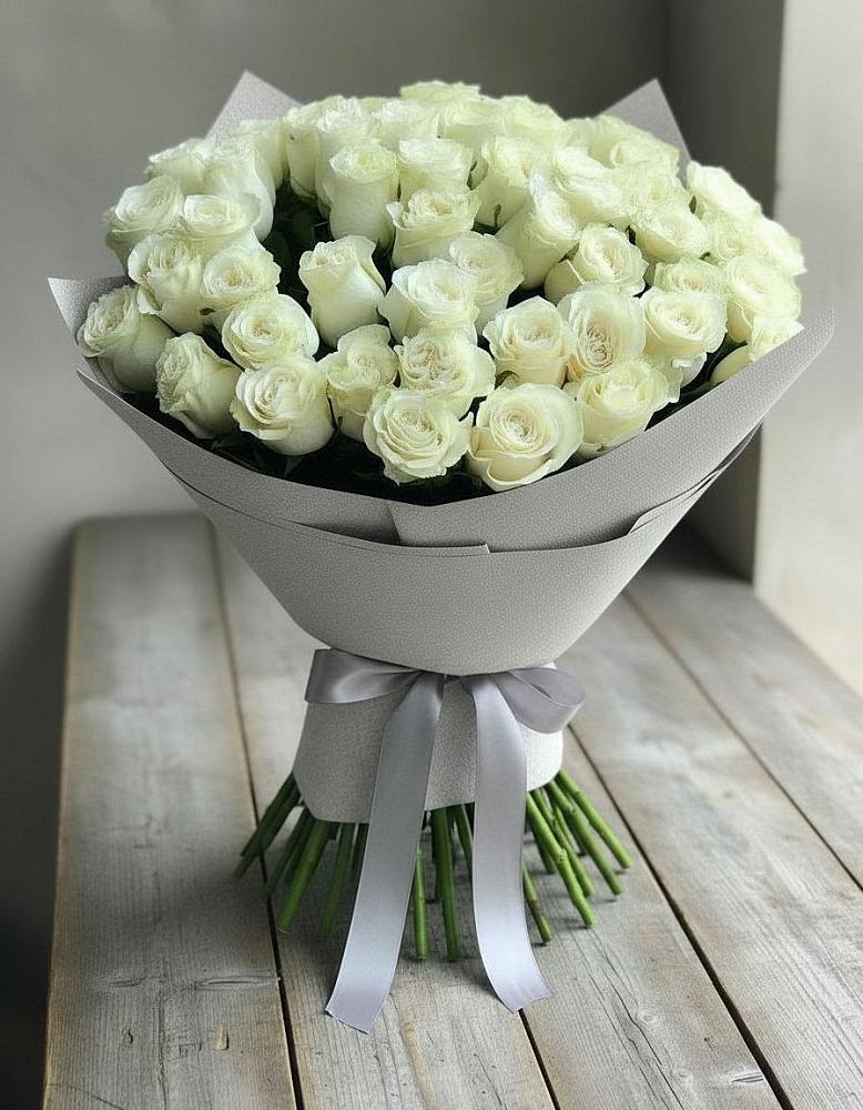 Букет 35 Белых роз в Стрижах