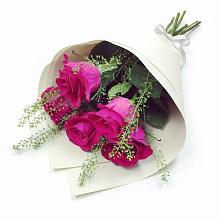 Букет цветов из:  Розы в Стрижах