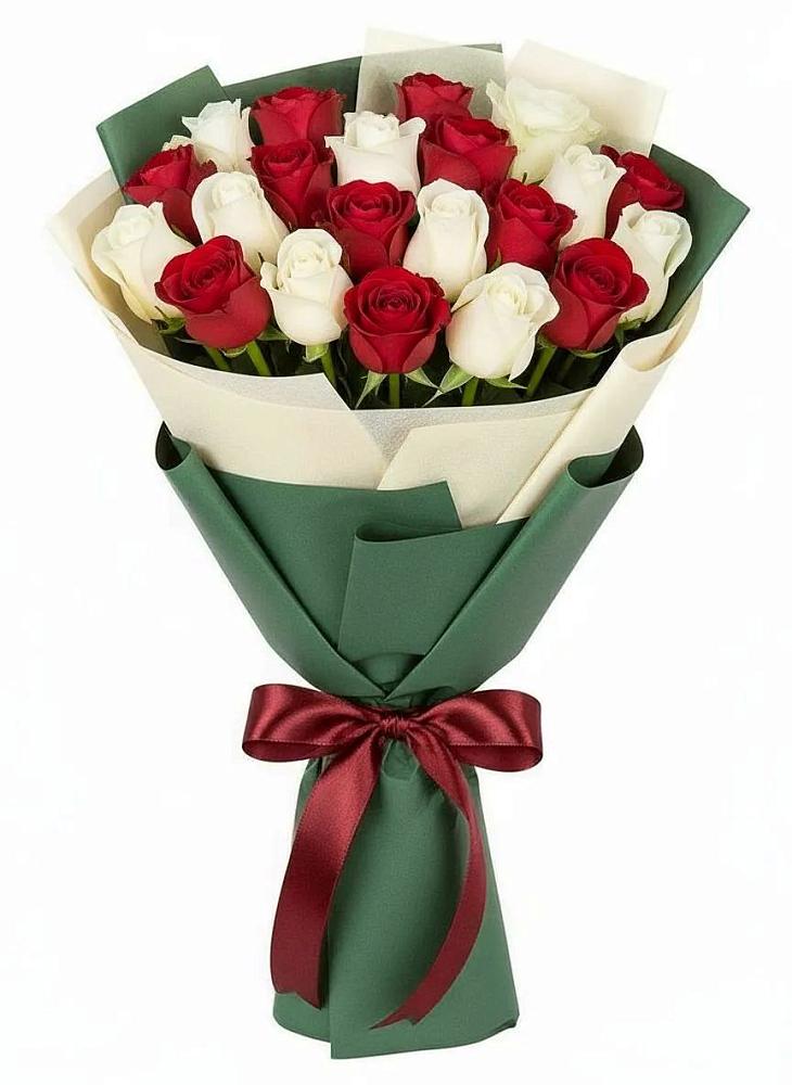 Букет Микс из красных и белых роз в Стрижах