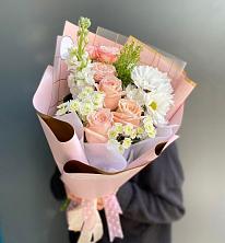 Букет цветов из:  Хризантемы и Розы в Стрижах