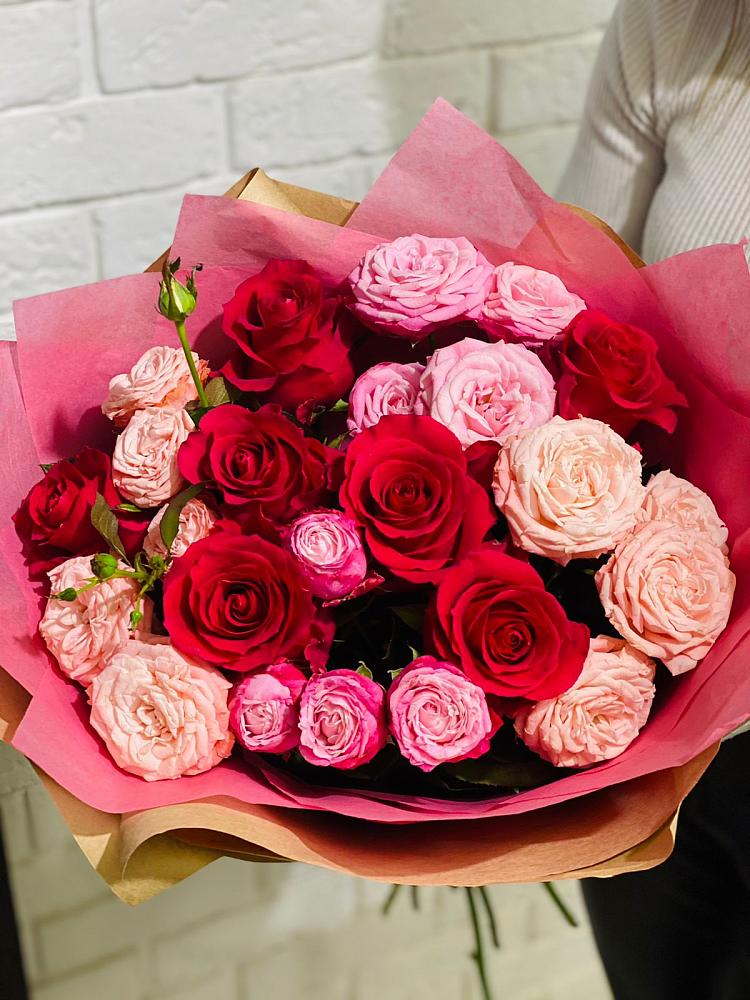 Букет цветов из: Розы в Стрижах