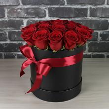 Цветочная композиция из Розы в шляпной коробке #REPLACE_PRED# Стрижах