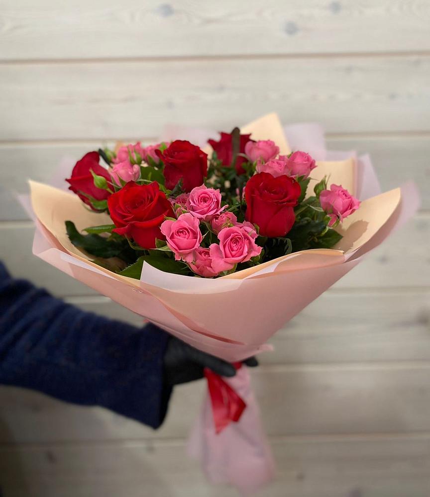 Букет цветов из: Розы в Стрижах