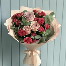 Букет цветов из:  Гвоздики и Розы в Стрижах